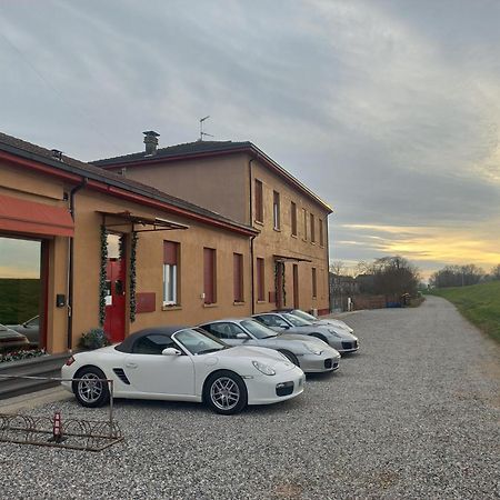 Le Maginot Relais Acomodação com café da manhã Castelvetro Piacentino Exterior foto